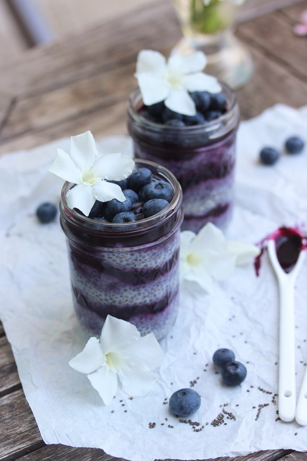 Blaubeer-Chia-Pudding | Rezept beim #SuperfoodSamstag bei feiertäglich von Emma's Lieblingsstücke