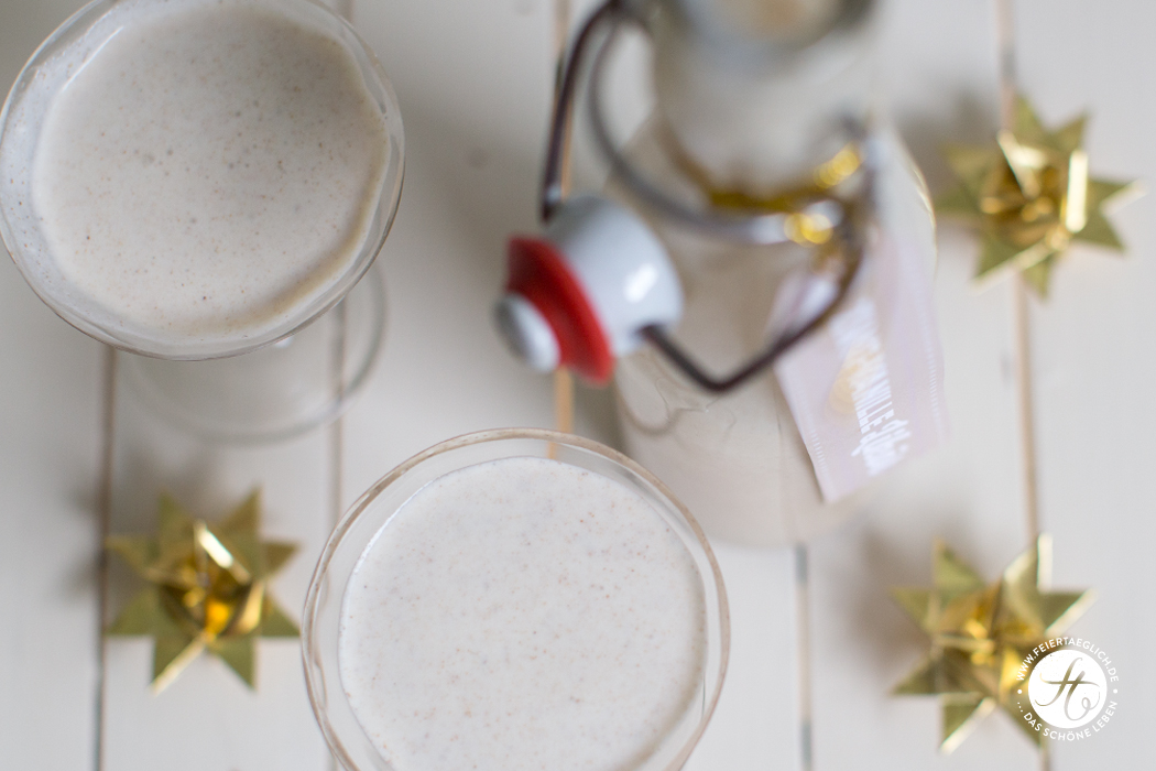Geschenke aus der Küche: weihnachtlicher Zimt-Vanille-Likör & Free Printable Labels