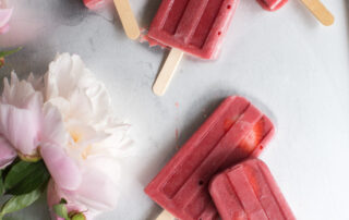 Erdbeer-Eispops (ohne Zucker) Rezept, vegan, mit Bananen