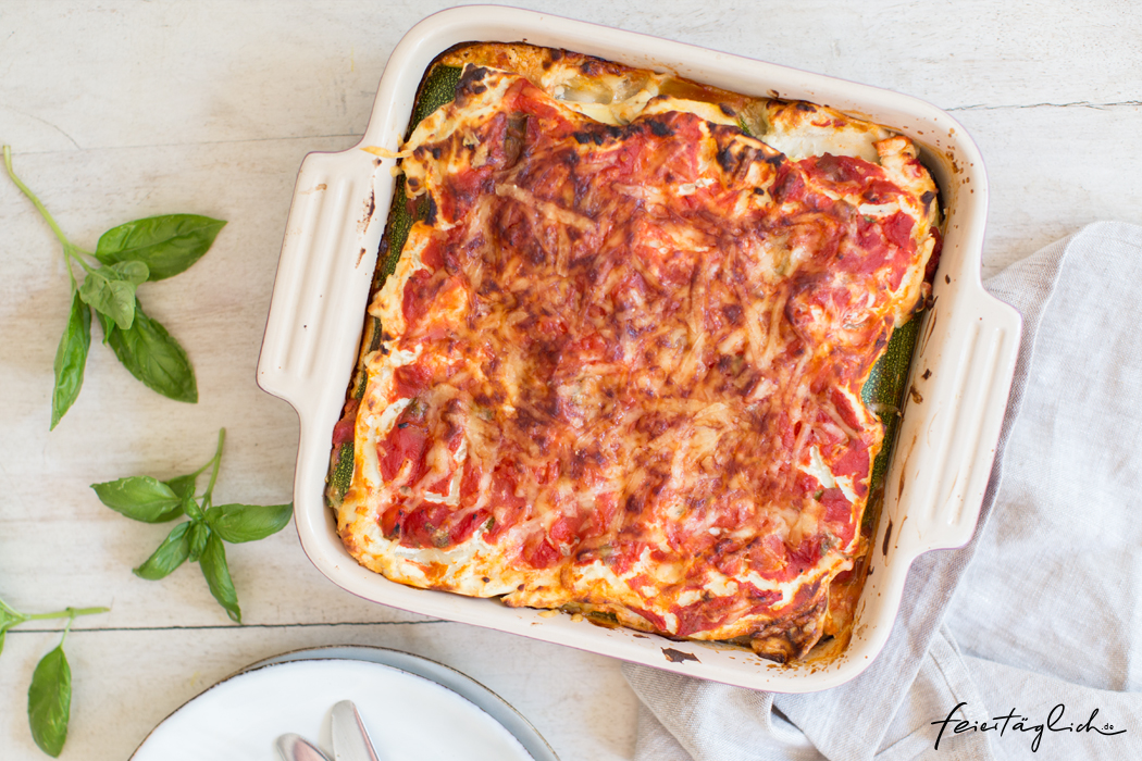 Die beste vegetarische Sommer-Lasagne mit Auberginen, Zucchini, Ricotta und Basilikum, ein ganz unkompliziertes Rezept