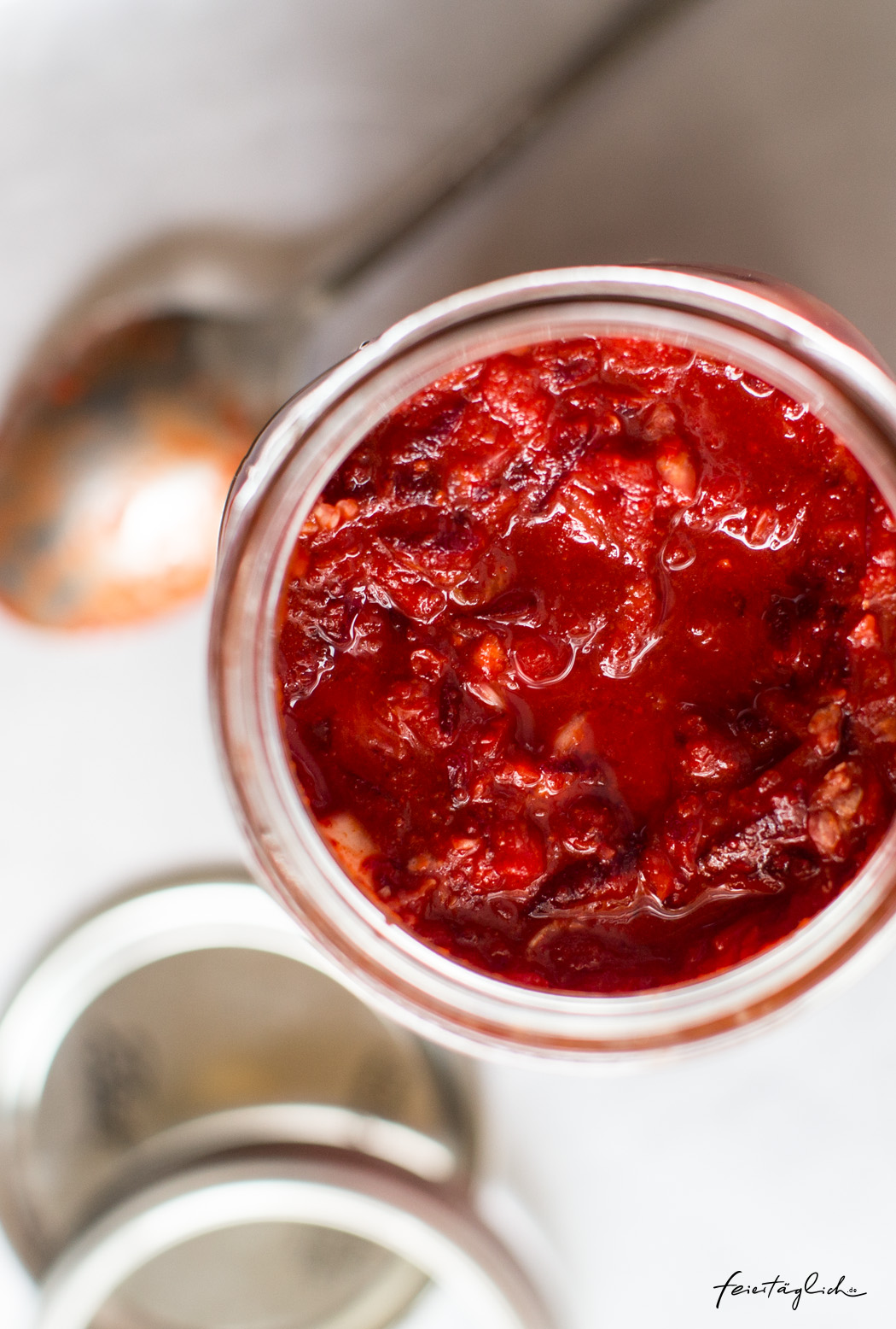 Pinkes Kimchi selbstgemacht – Rezept für fermentierten Kohl mit roter Beete