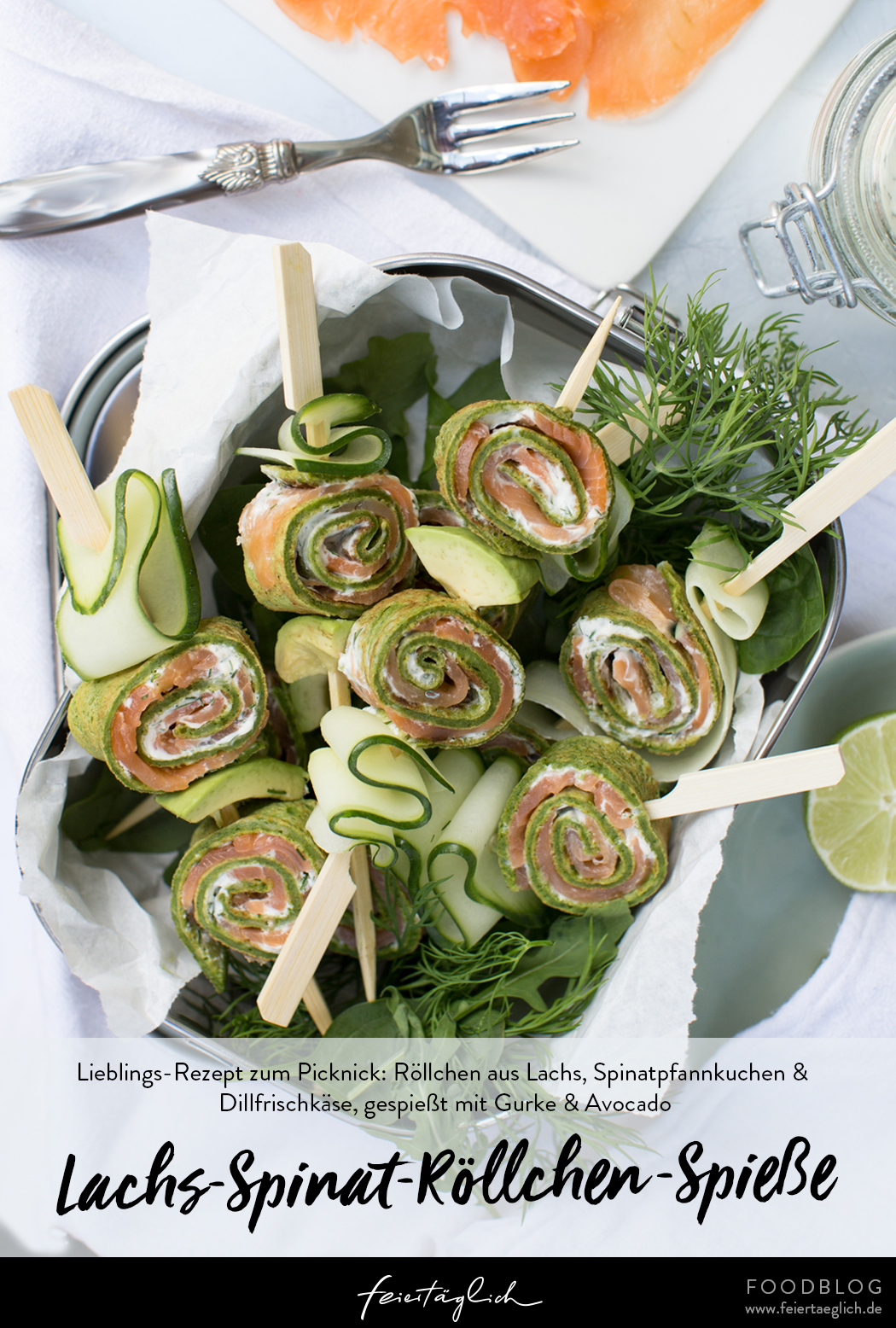 Picknickzeit: Rezept für Lachs-Spinat-Röllchen-Spieße mit Räucherlachs, Spinatpfannkuchen & Dillfrischkäsecreme gespießt mit Gurke und Avocado