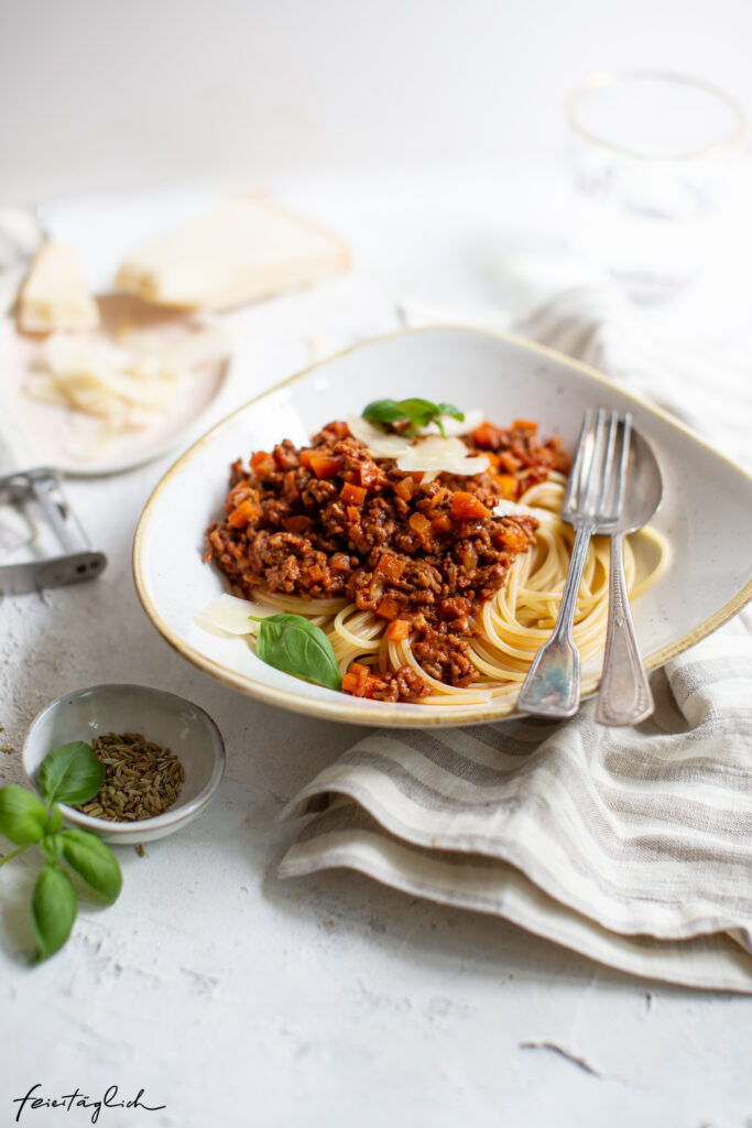 Spaghetti Bolo – Lieblings-Bolognese Sauce mit Fenchelsamen, ein Rezept für die ganze Familie