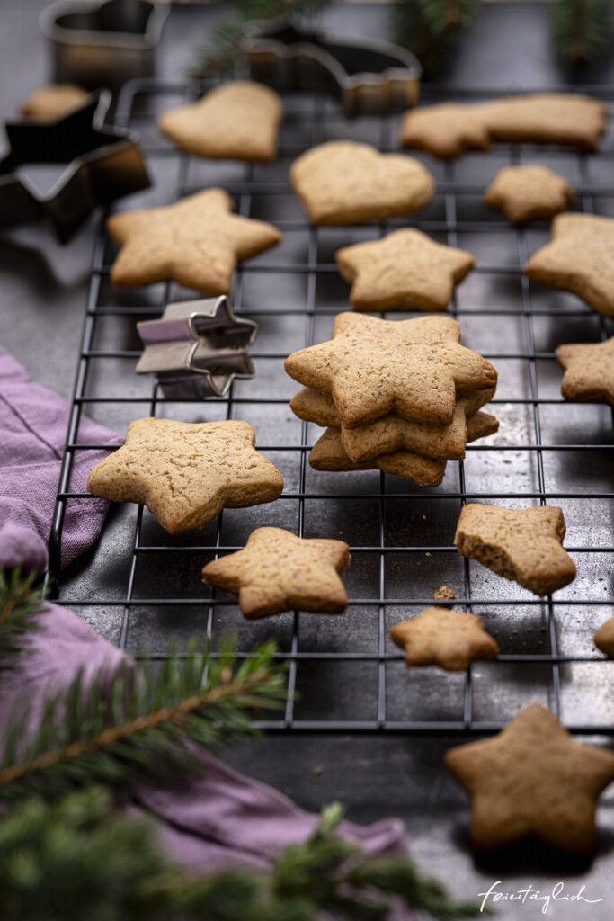 Rezept für würzige Honigkuchen Plätzchen – Weihnachtsbäckerei